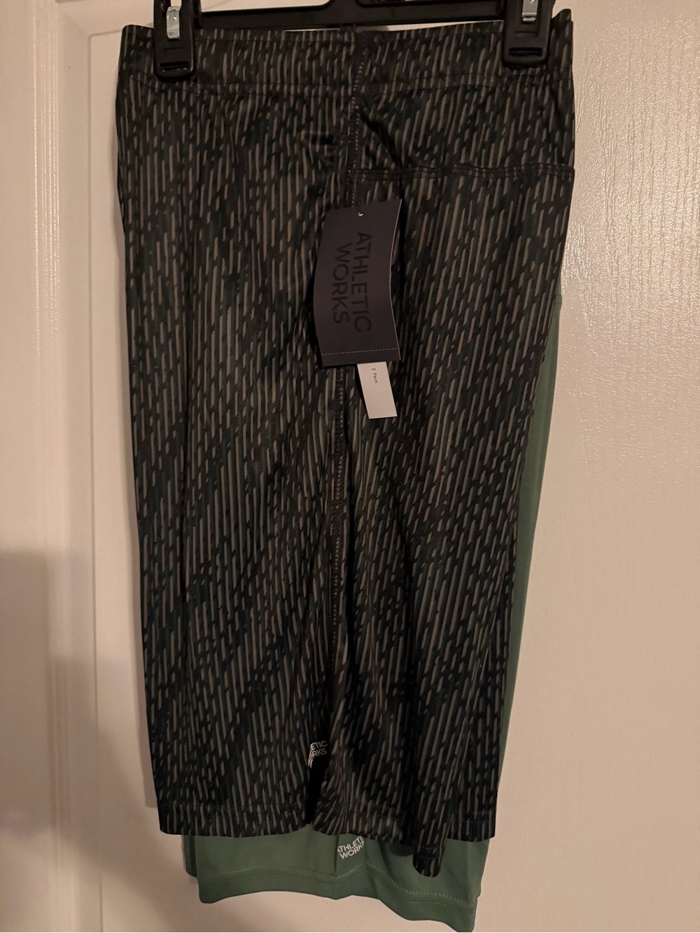 Athletic Works Men’s Black Patterned Performance Pants